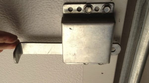 Открытие гаражных замков Открытие гаражных замков